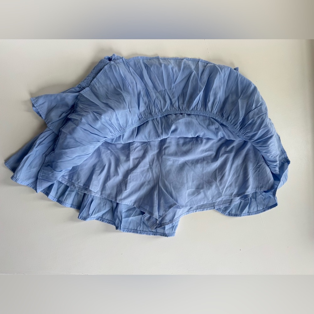Chic Blue Ruffled Mini Skirt - Picture 2 of 3